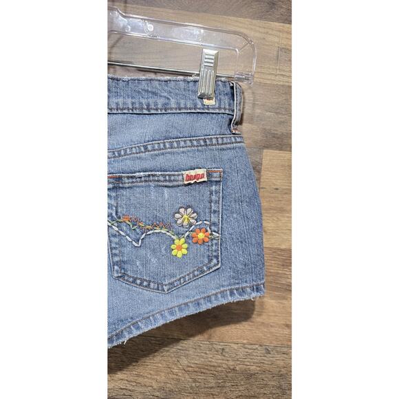BONGO Y2K Jean Shorts Embroidered Floral New w Tag - Picture 6 of 12